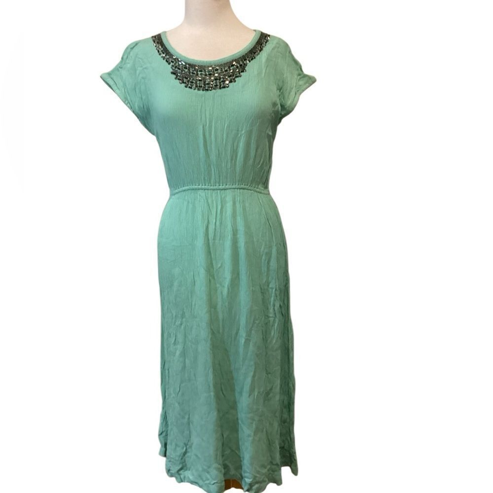 NWT Half Moon by Modern Movement Sequin Neckline Midi Dress Size Medium